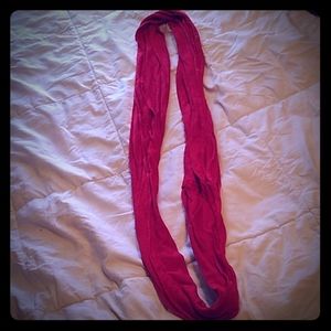 Red infinity scarf